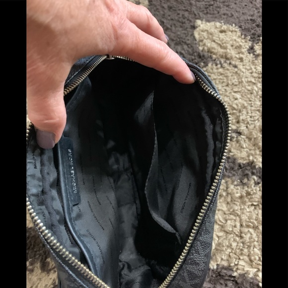 🎉HP🎉Michael Kors Jet Set Purse🎉 - Picture 8 of 8